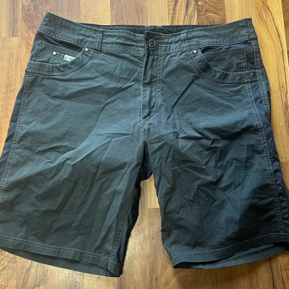 Kuhl Men's Grey Casual Shorts Size 38